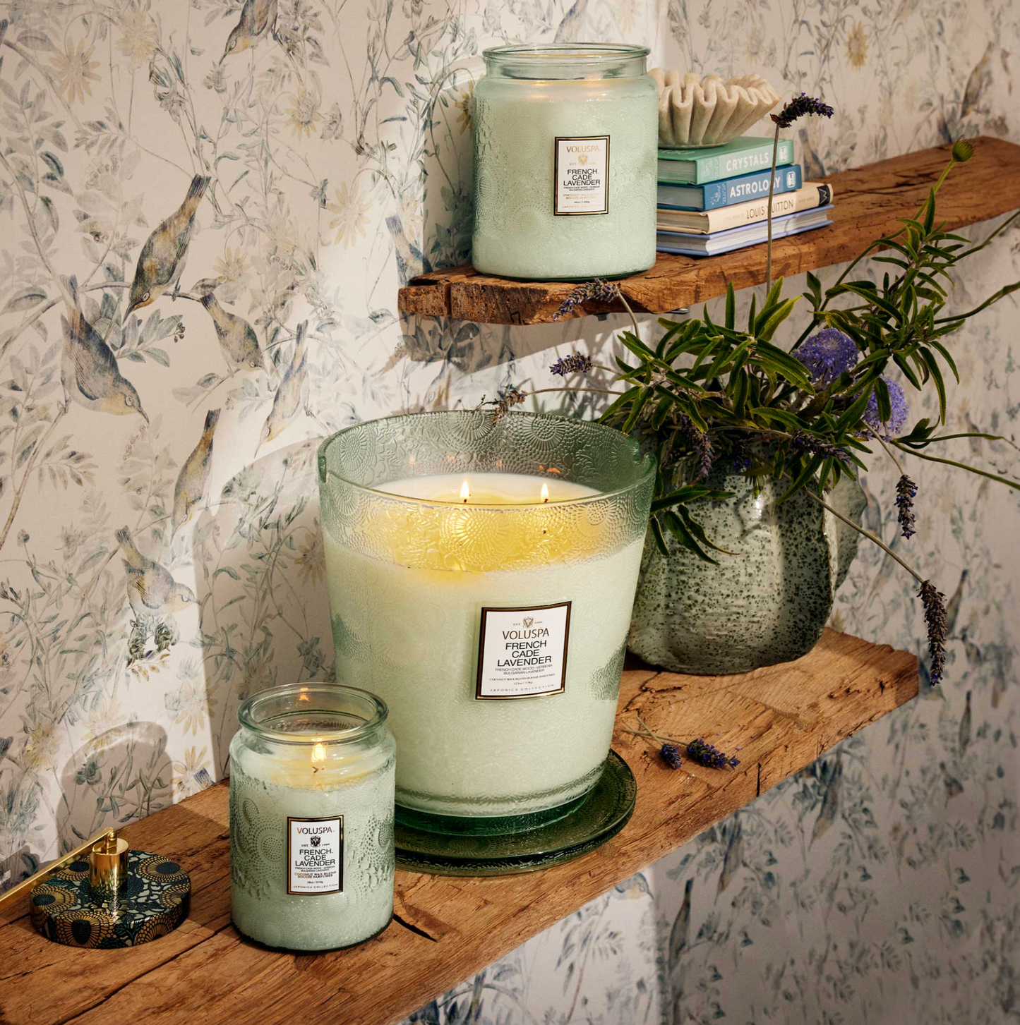French Cade Lavender 18oz Candle - Voluspa